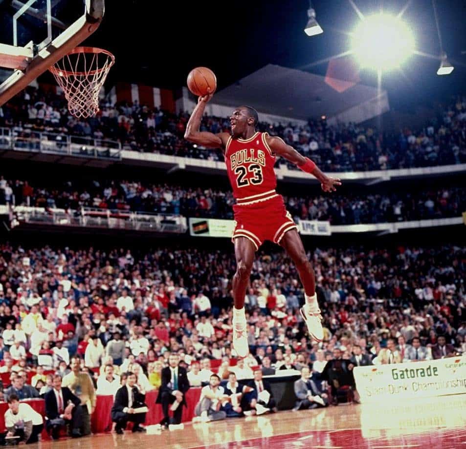 20 Of The Greatest Photos Of Michael Jordan