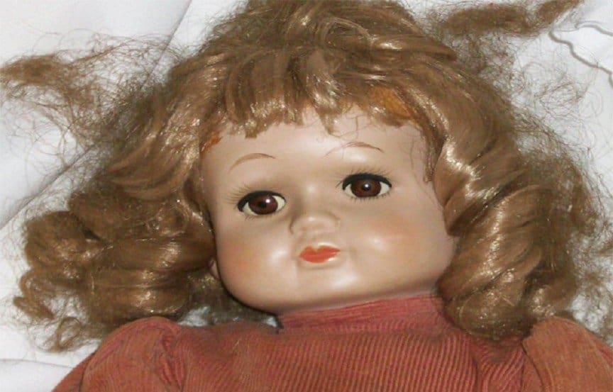 amanda the haunted doll