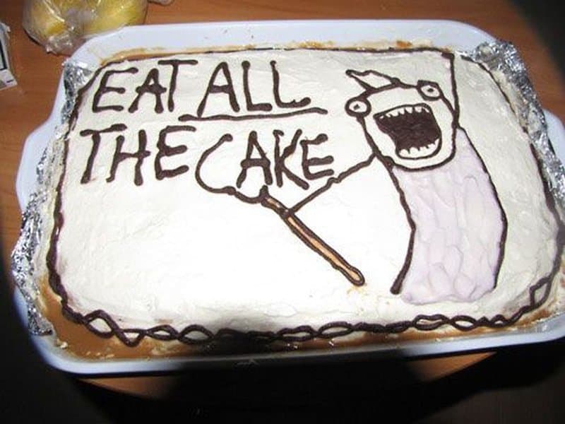 [Image: 20-most-awkward-cake-messages-ever-17.jpg]